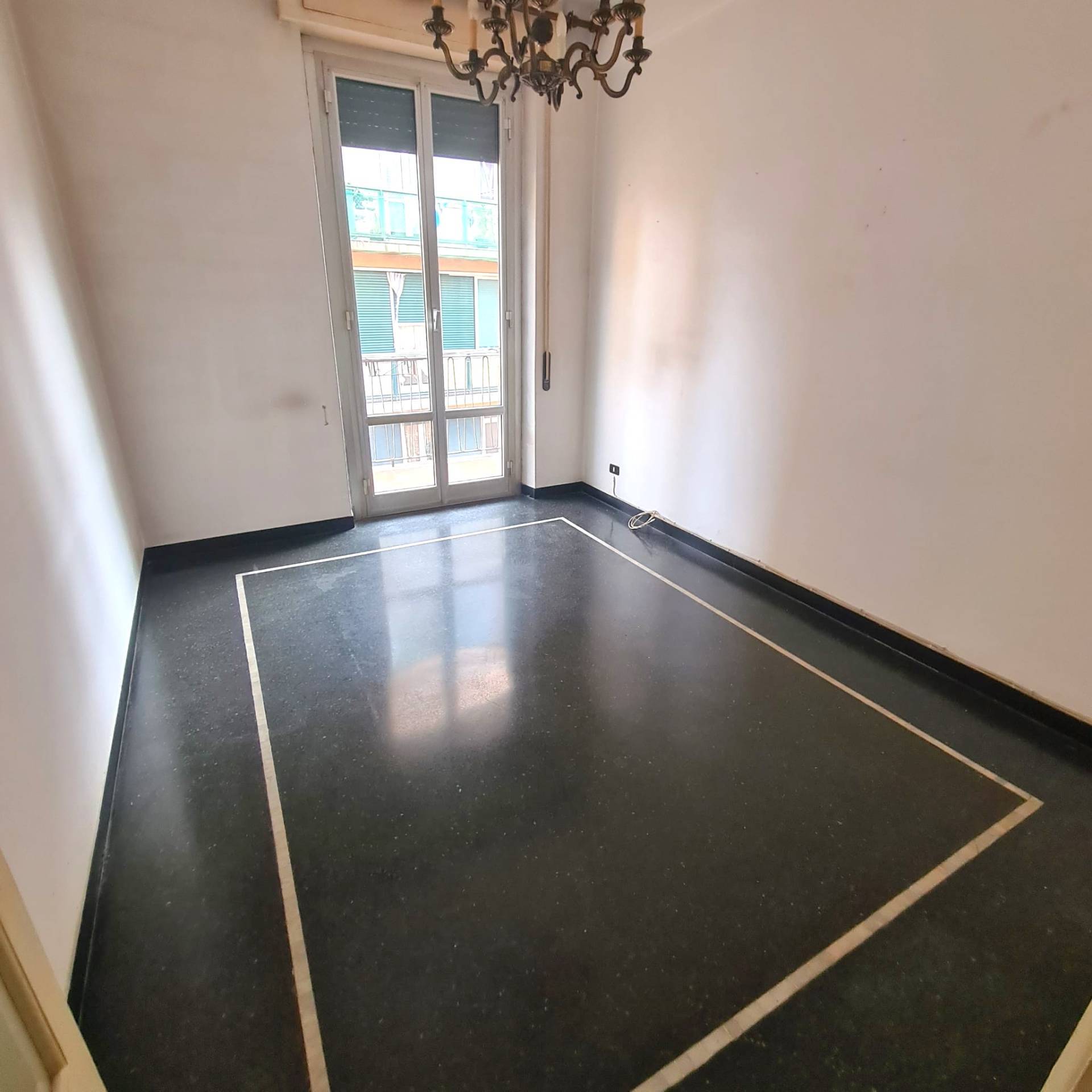 Appartamento in vendita a Genova, Sampierdarena