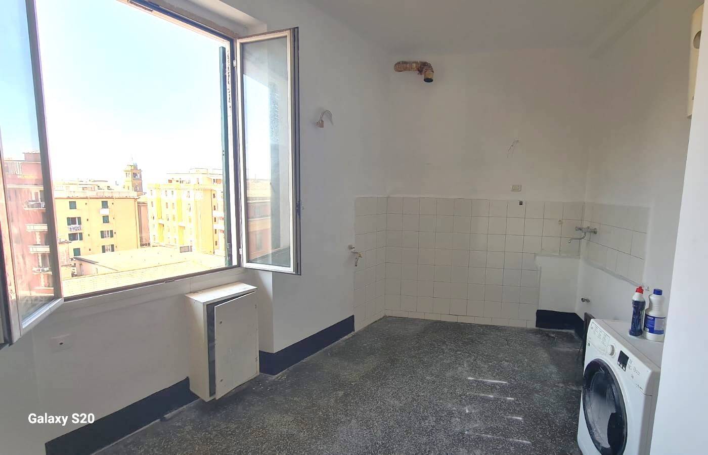 Appartamento in vendita a Genova, Sampierdarena