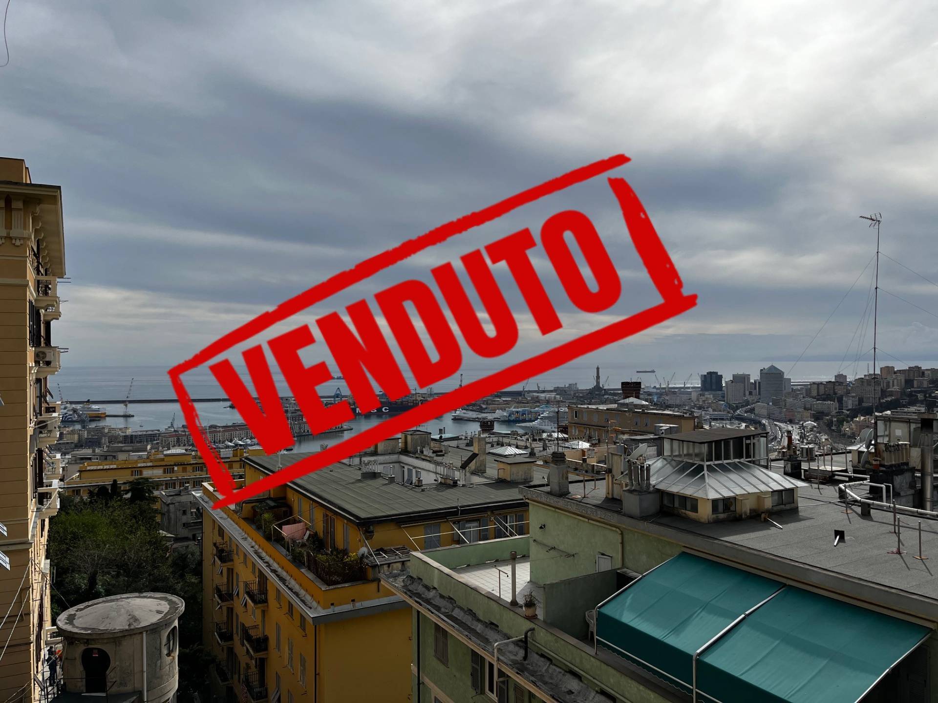 Appartamento vista mare, Genova castelletto
