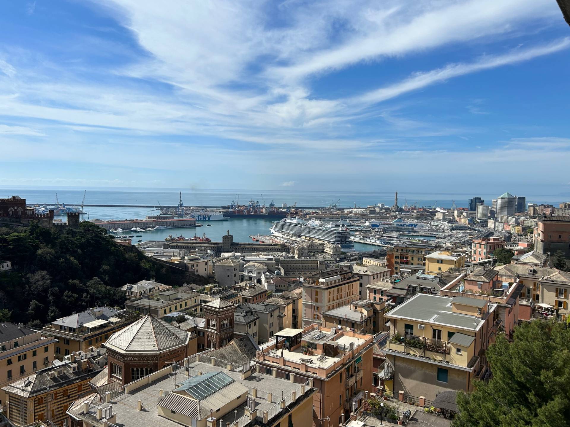 Attico vista mare, Genova oregina