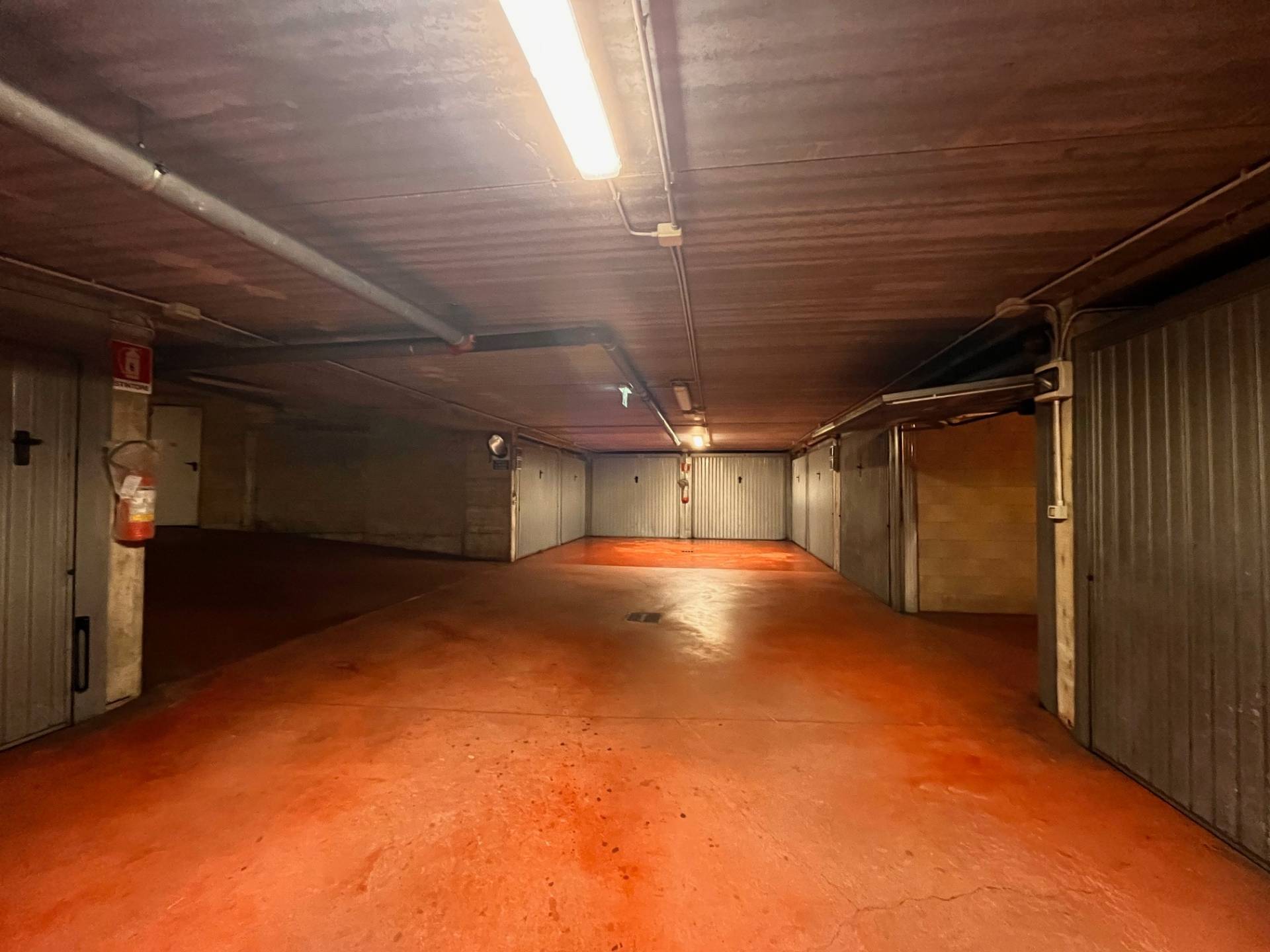 Box in vendita a Genova, Oregina