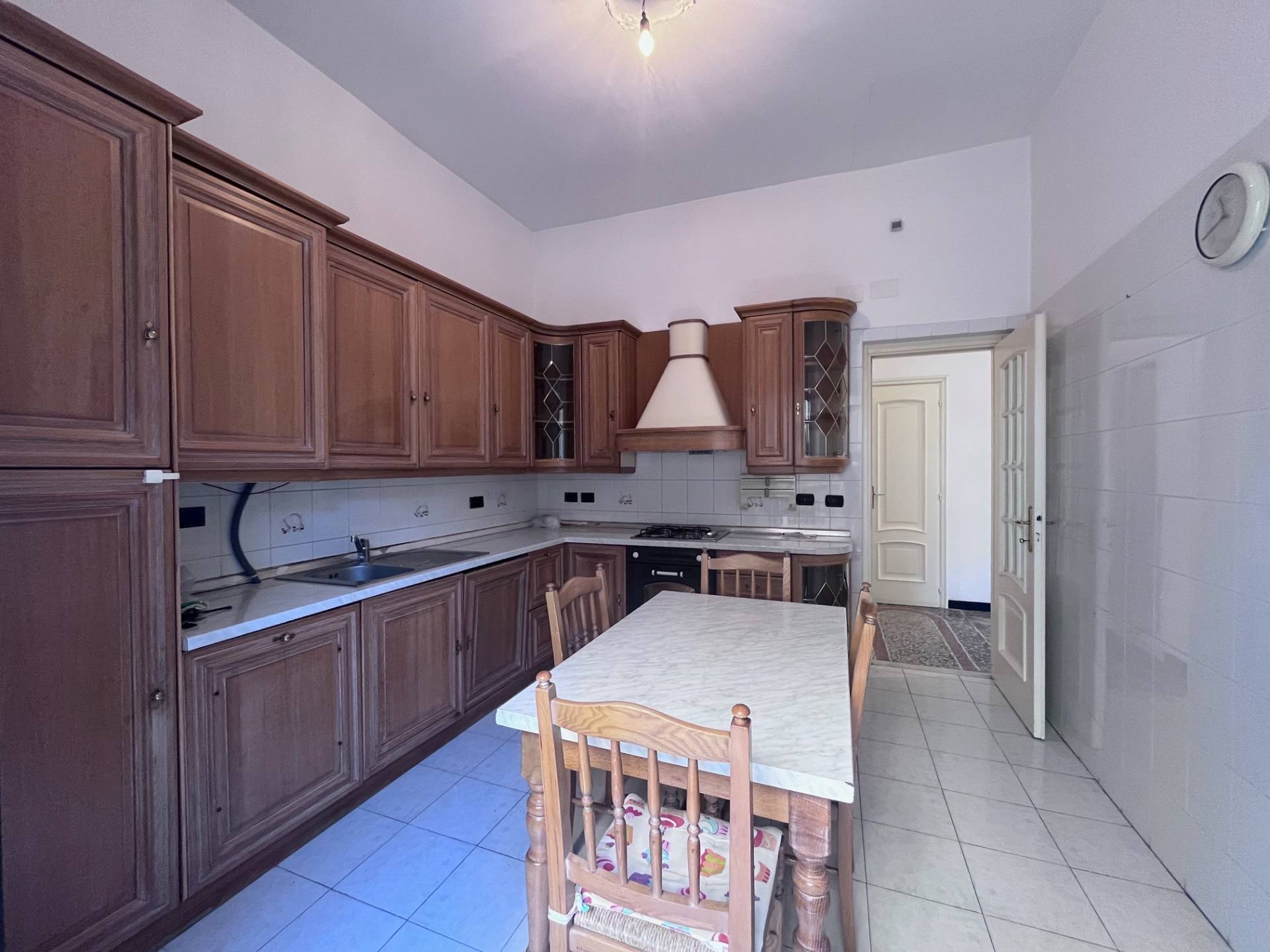 Appartamento in vendita a Genova, Oregina