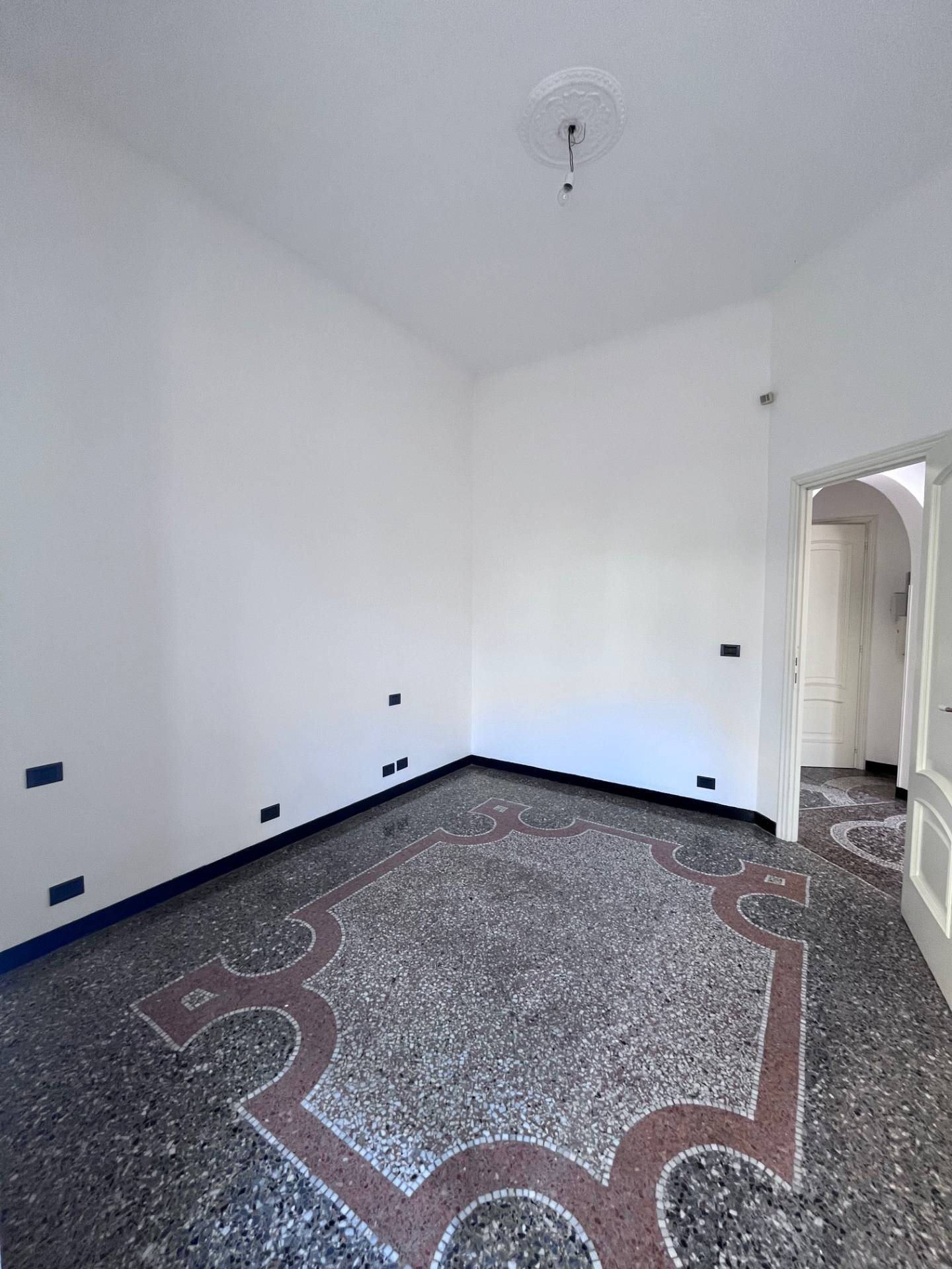 Appartamento in vendita a Genova, Oregina