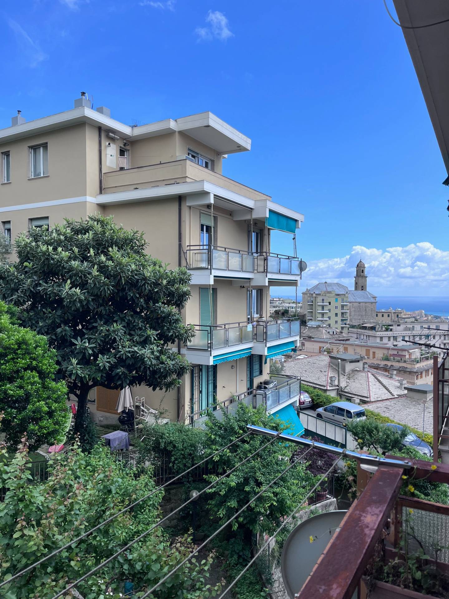 Posto auto in vendita a Genova, Castelletto