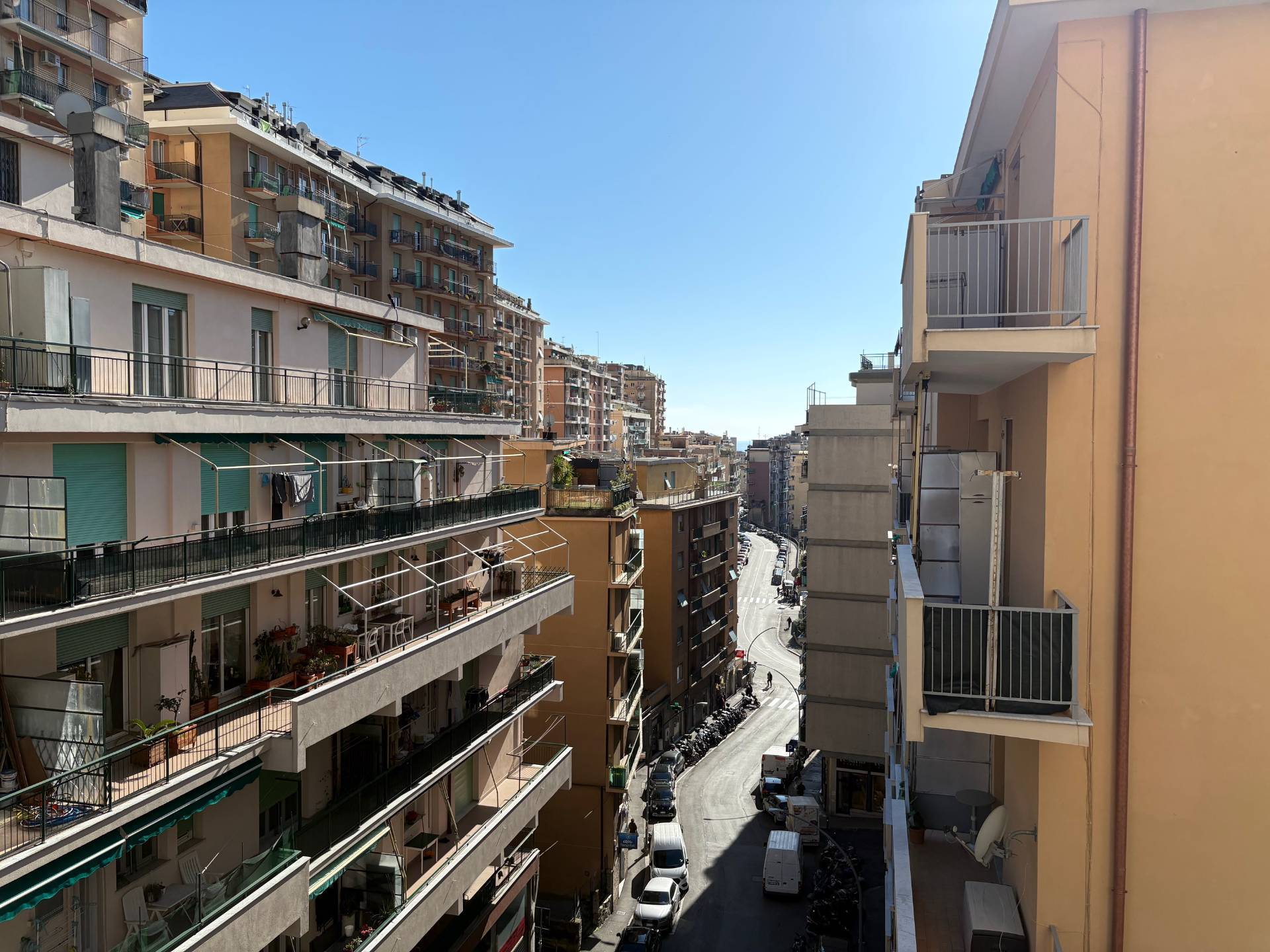Appartamento in vendita a Genova, Oregina