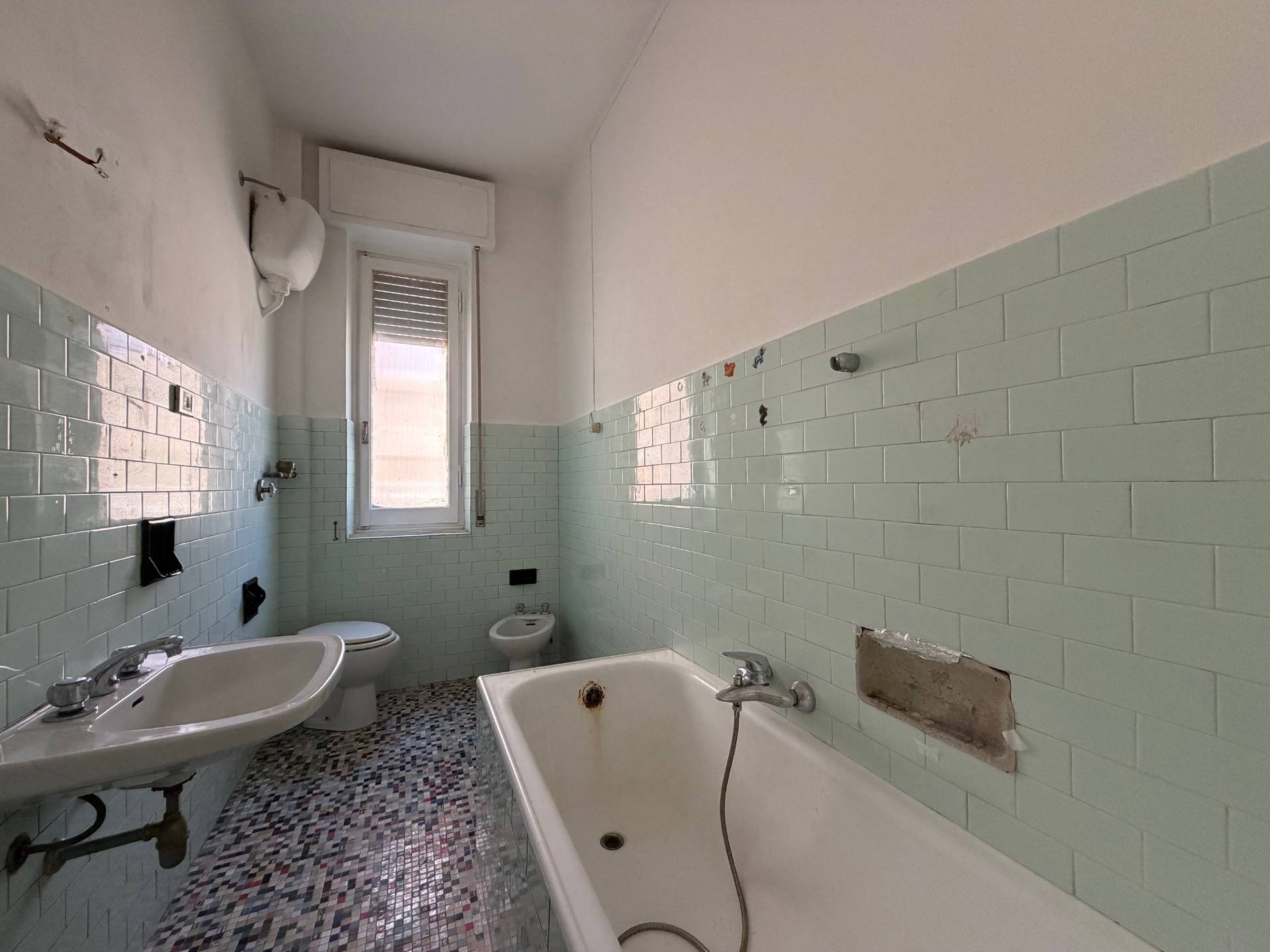 Appartamento in vendita a Genova, Oregina