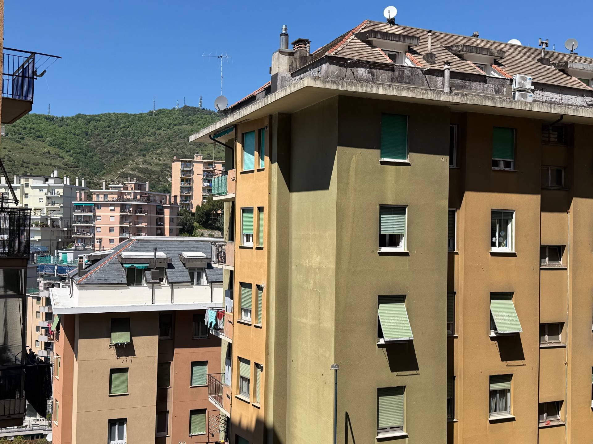 Appartamento in vendita a Genova, Oregina