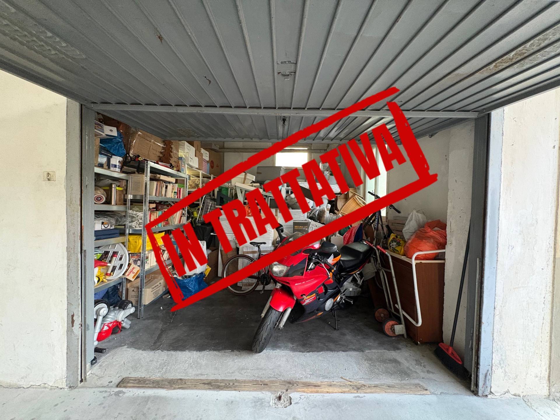Box o garage in vendita a Genova, Oregina