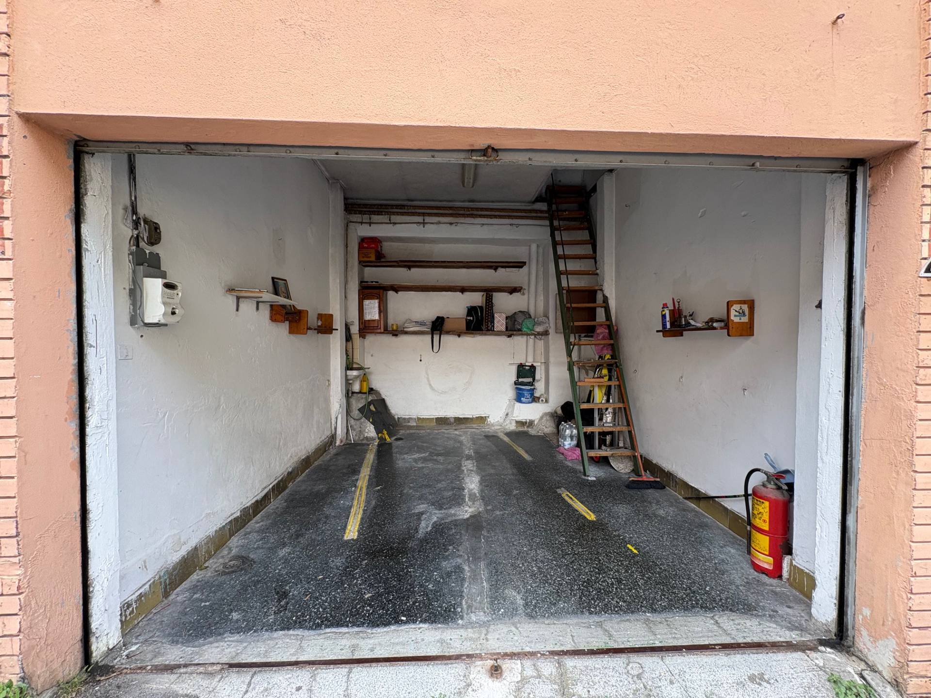 Box o garage in vendita a Genova, Oregina