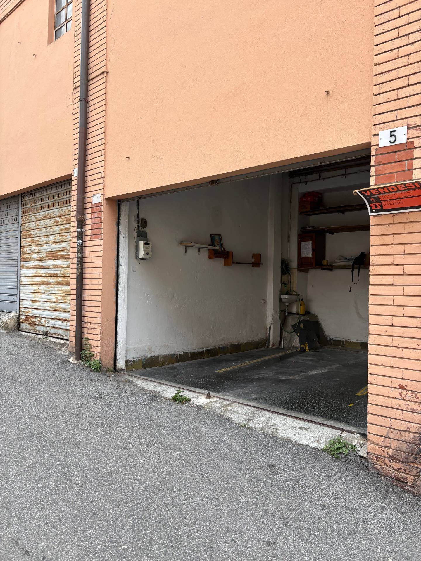 Box o garage in vendita a Genova, Oregina
