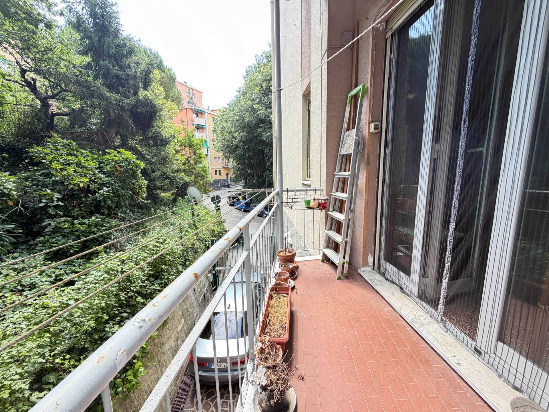Appartamento in vendita a Genova, Oregina