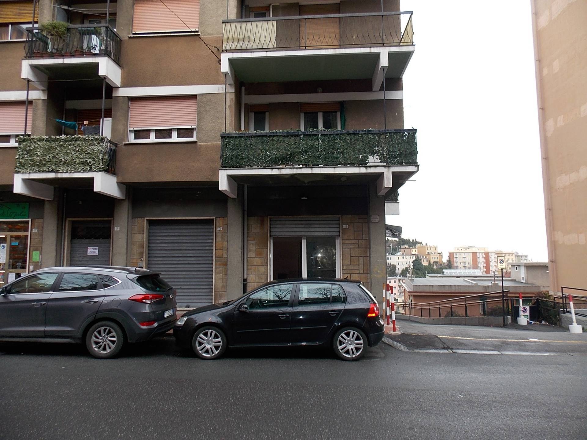Attivit commerciale in vendita a Genova, Oregina