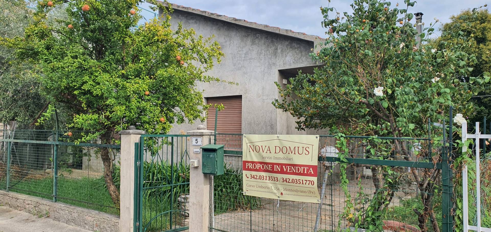 Casa singola in vendita a Montesilvano, centro