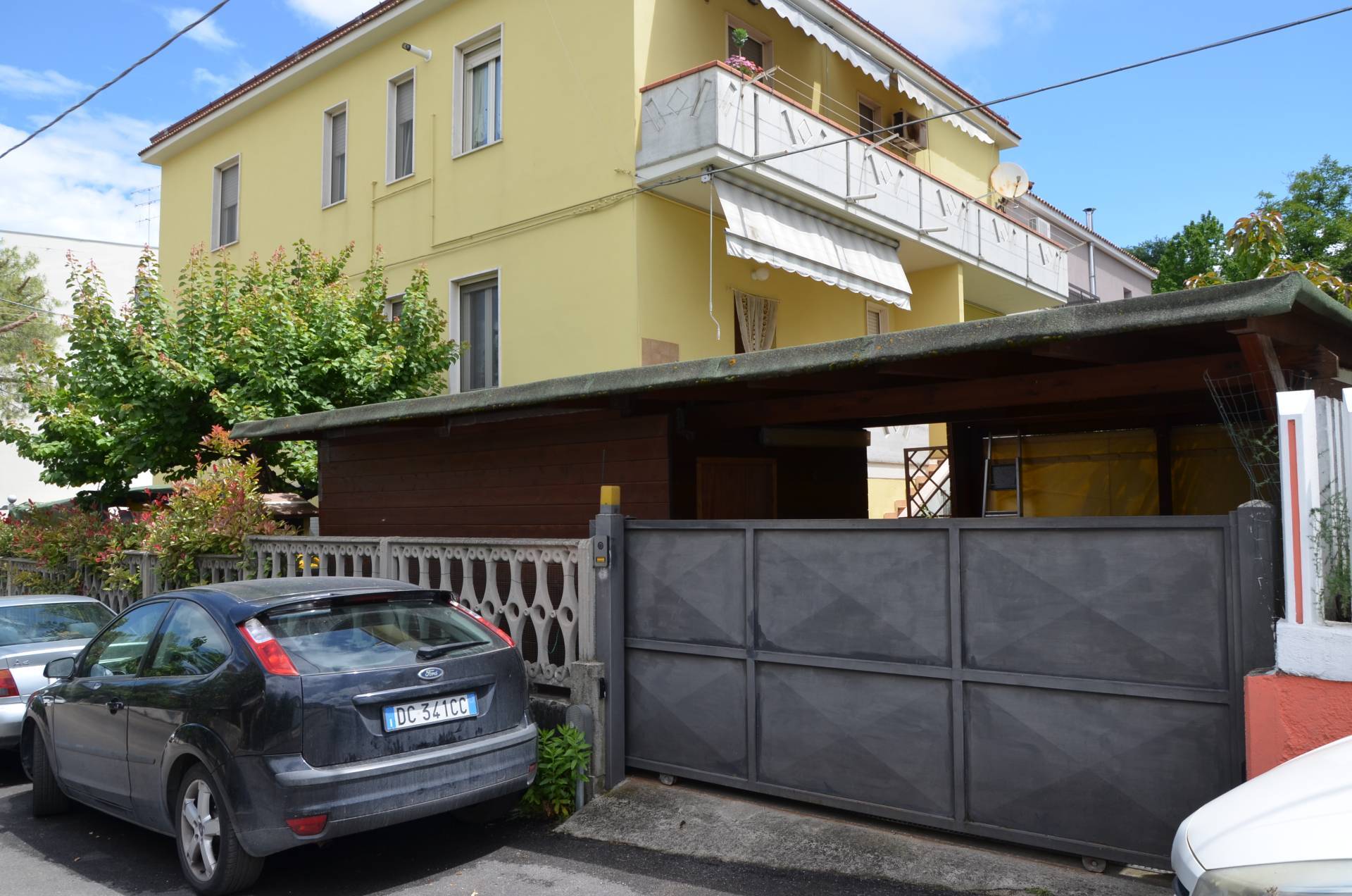 villa porzione bifamiliare in vendita a Montesilvano, centro