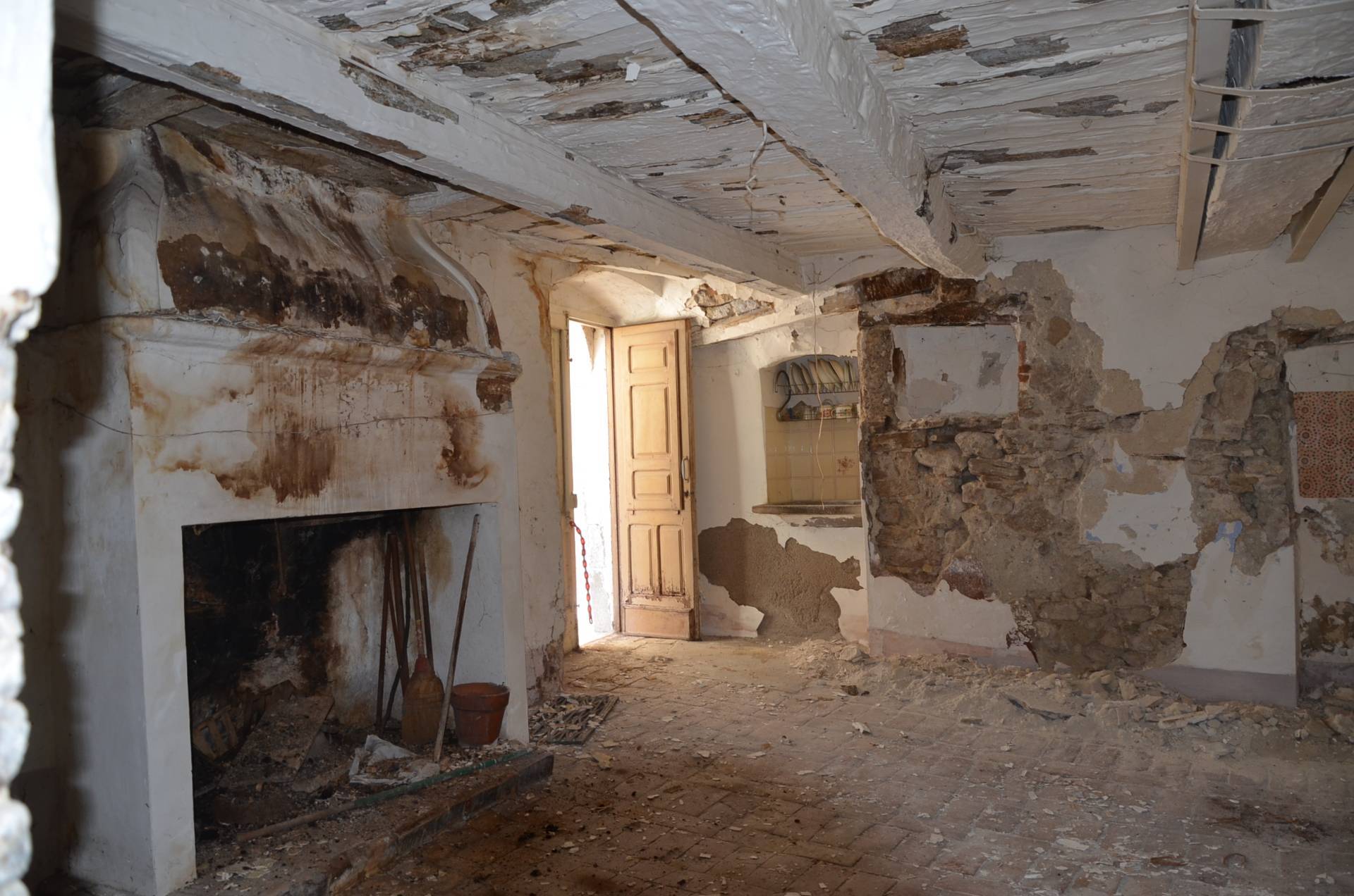 Appartamento in vendita a Bomba