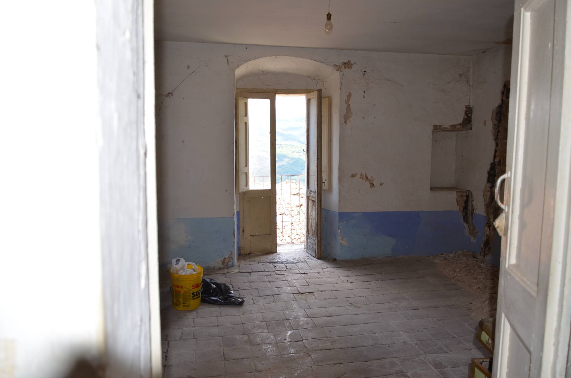 Appartamento in vendita a Bomba