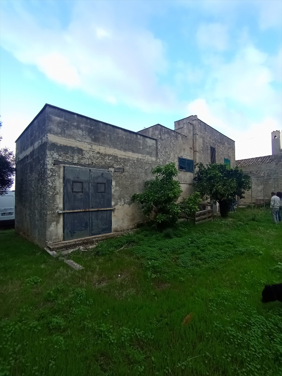 Casa indipendente con giardino, Custonaci centro storico