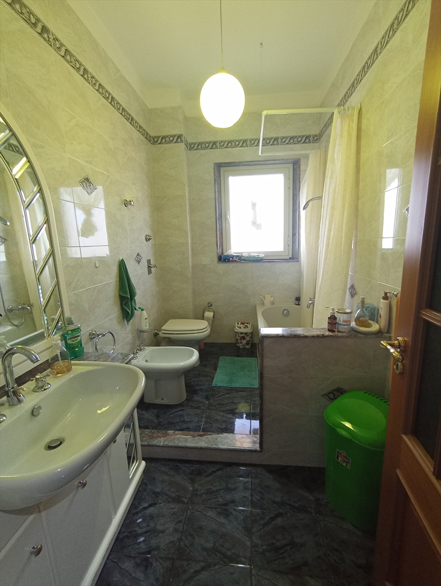 Quadrilocale in vendita, Erice casa santa