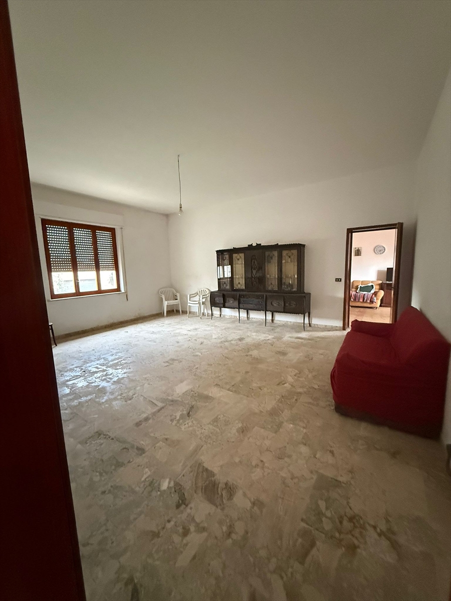 Casa indipendente da ristrutturare, Marsala contrada catenazzi