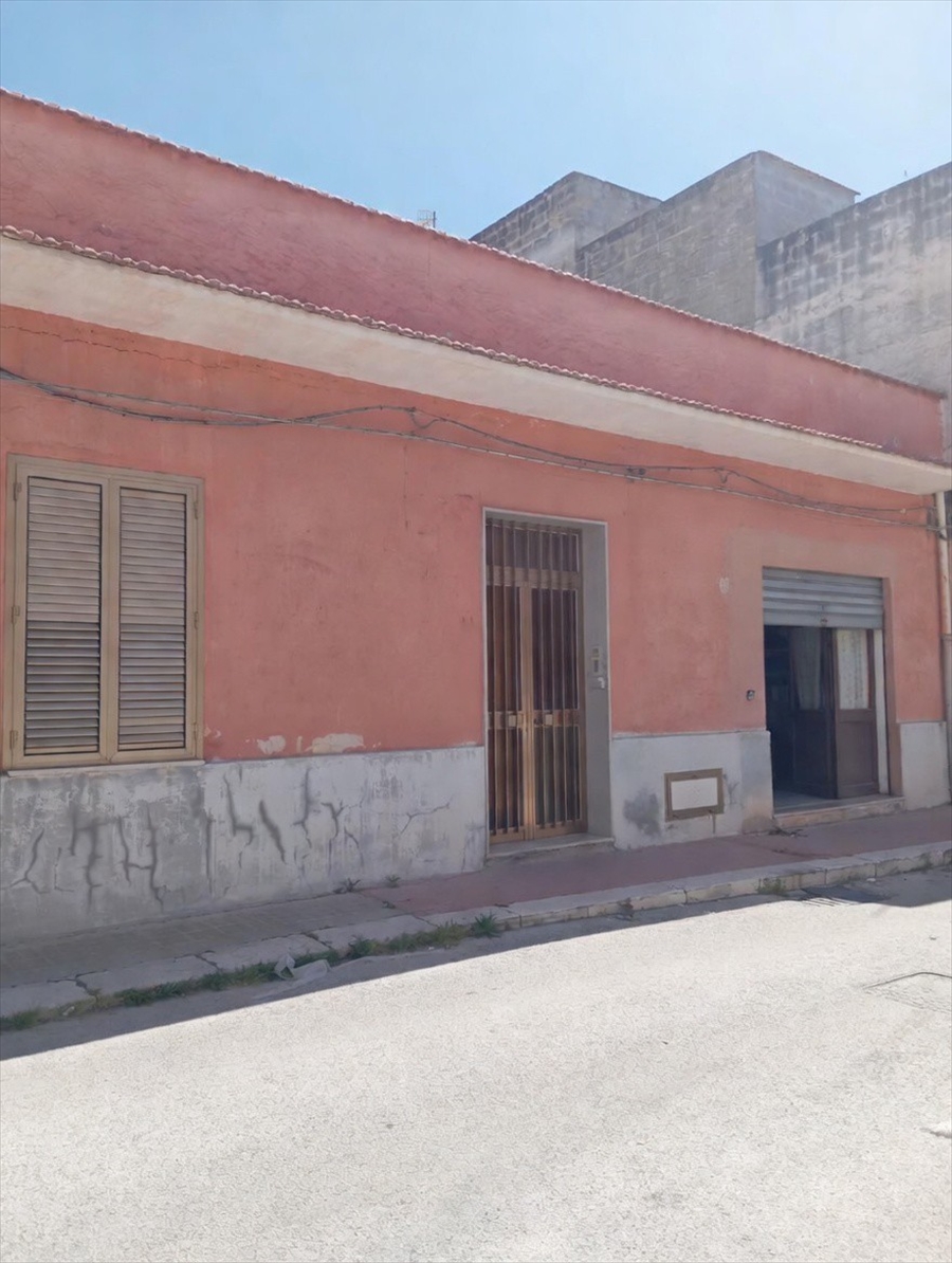 Casa indipendente con giardino, Trapani citt�