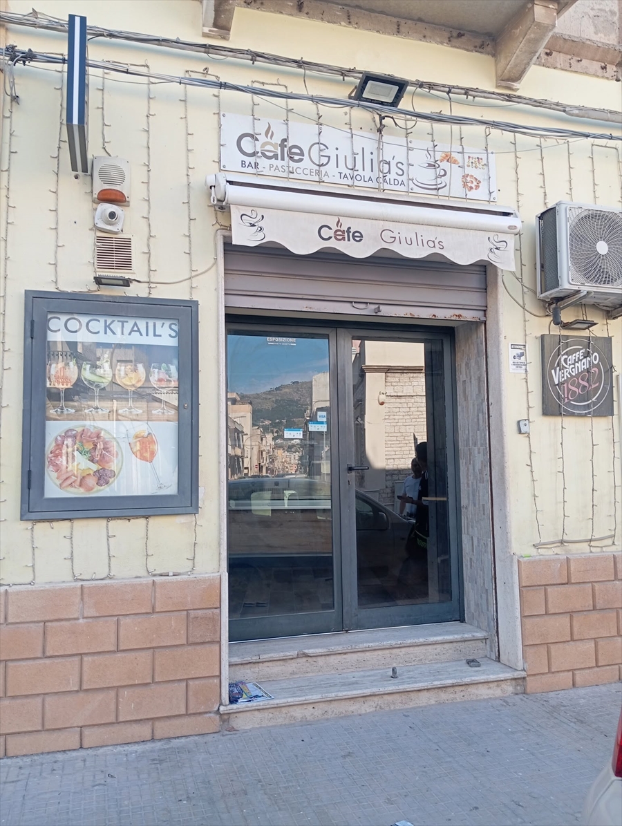 Attivit� commerciale in affitto/gestione in via orti, Trapani