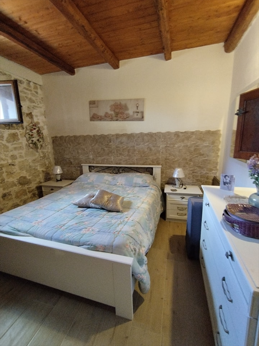 Casa indipendente con giardino, Buseto Palizzolo blandano