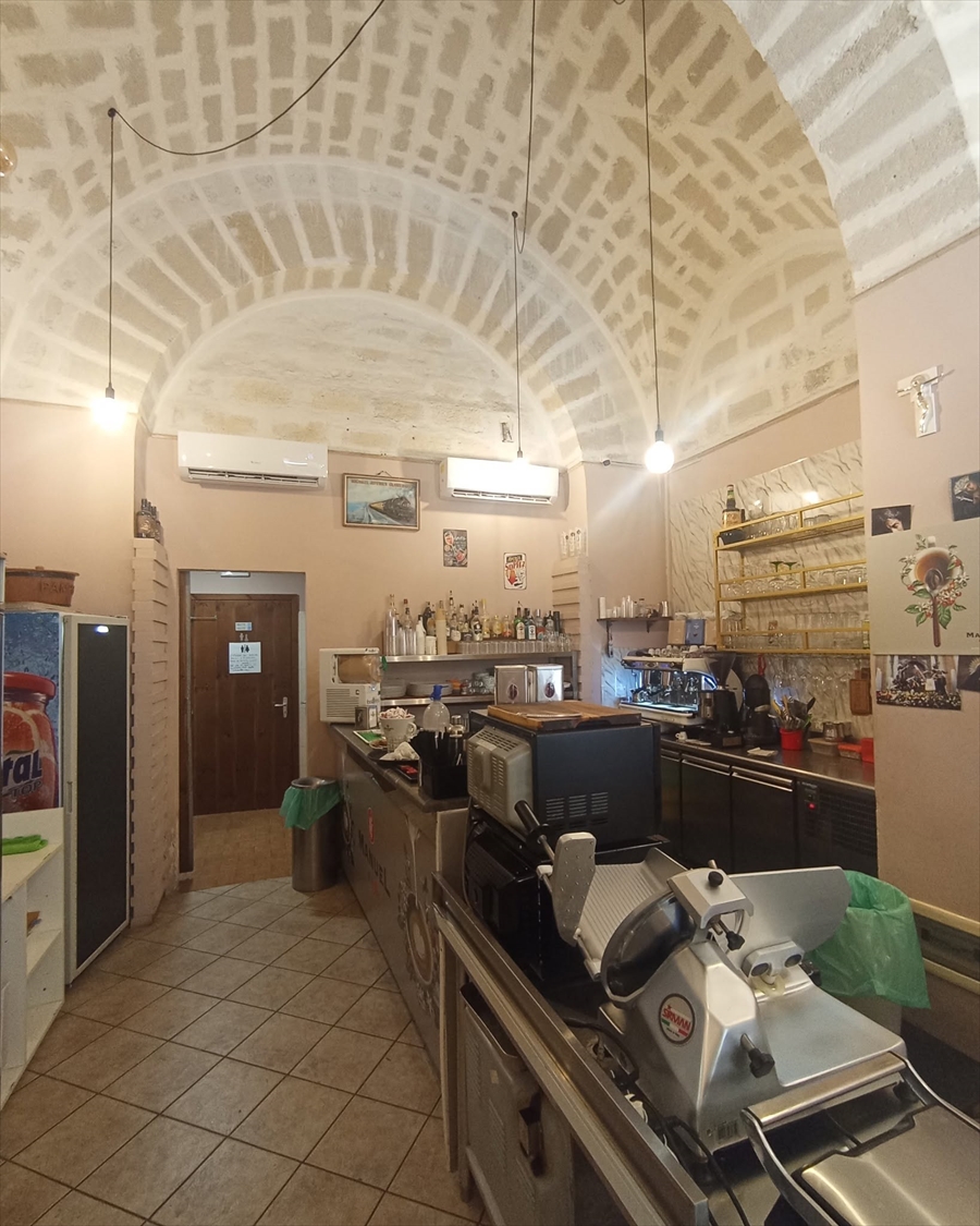 Attivit� commerciale in vendita in via garibaldi, Trapani