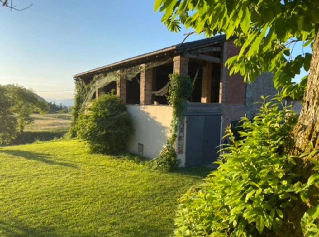 Rustico in vendita a Vergato, Tol Cereglio