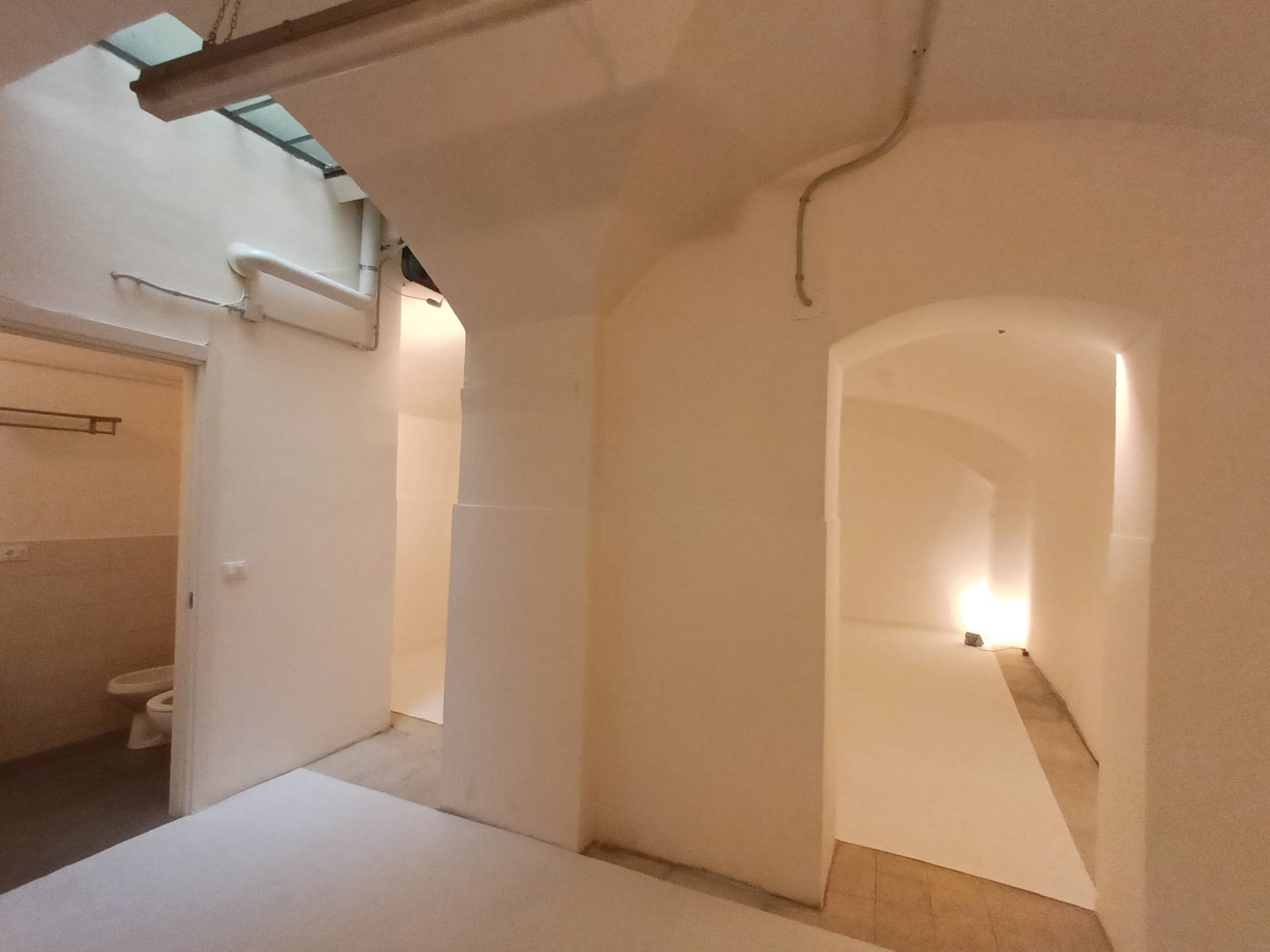 Magazzino in vendita a Bologna, Centro storico