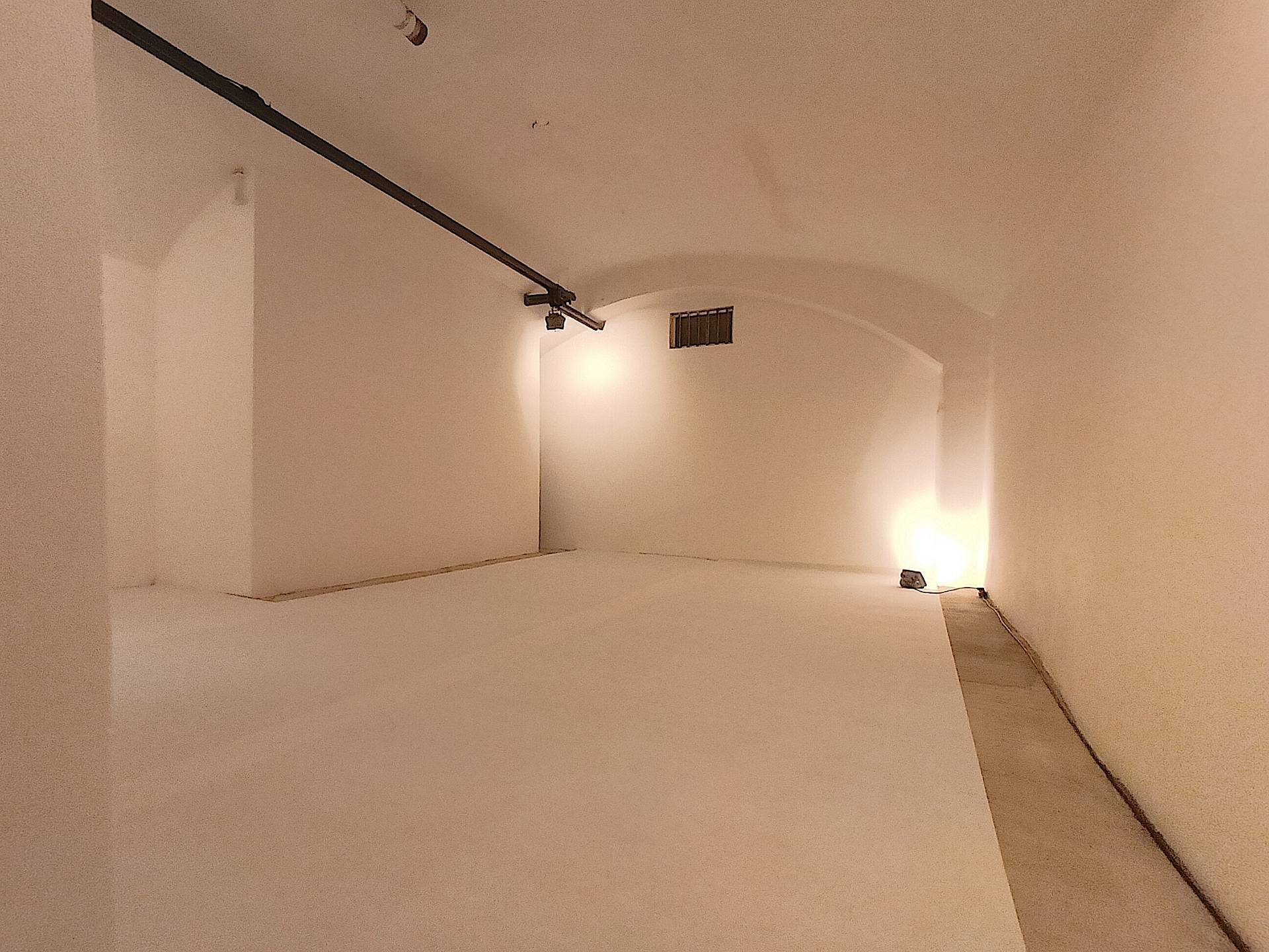 Magazzino in vendita a Bologna, Centro storico