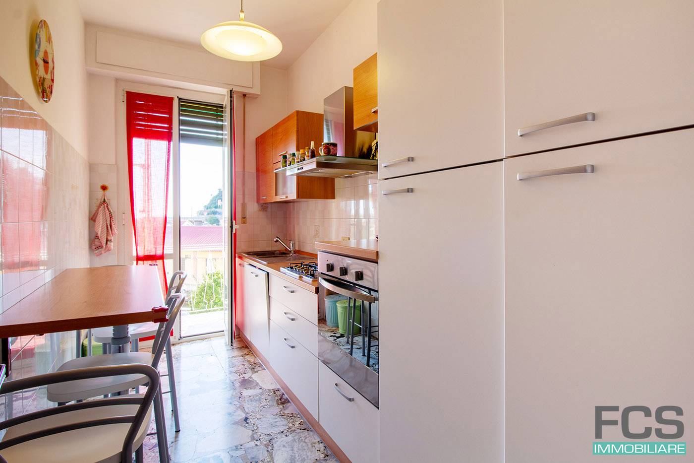 Appartamento in vendita a Finale Ligure, Finale Marina