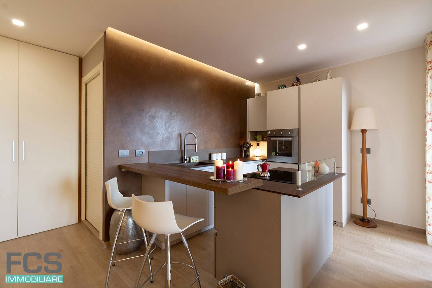 Appartamento in vendita a Finale Ligure, Finale Marina