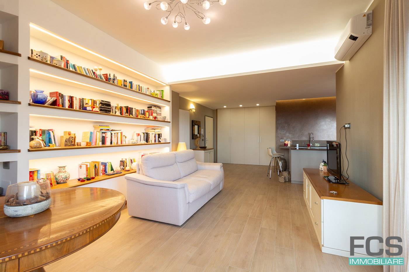 Appartamento in vendita a Finale Ligure, Finale Marina