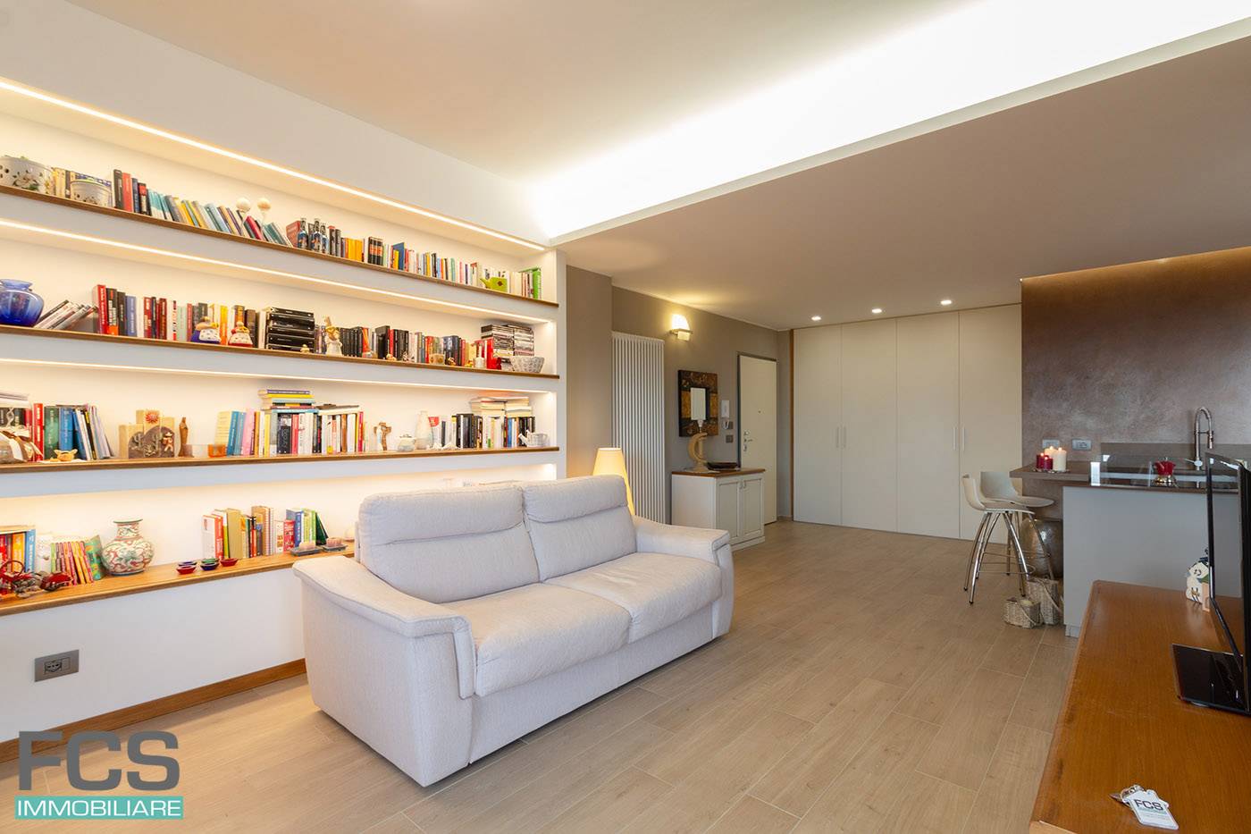 Appartamento in vendita a Finale Ligure, Finale Marina