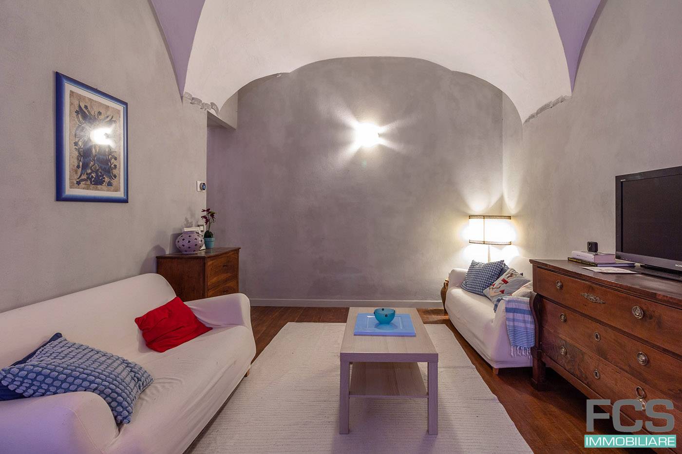 Appartamento in vendita a Finale Ligure, Finalborgo