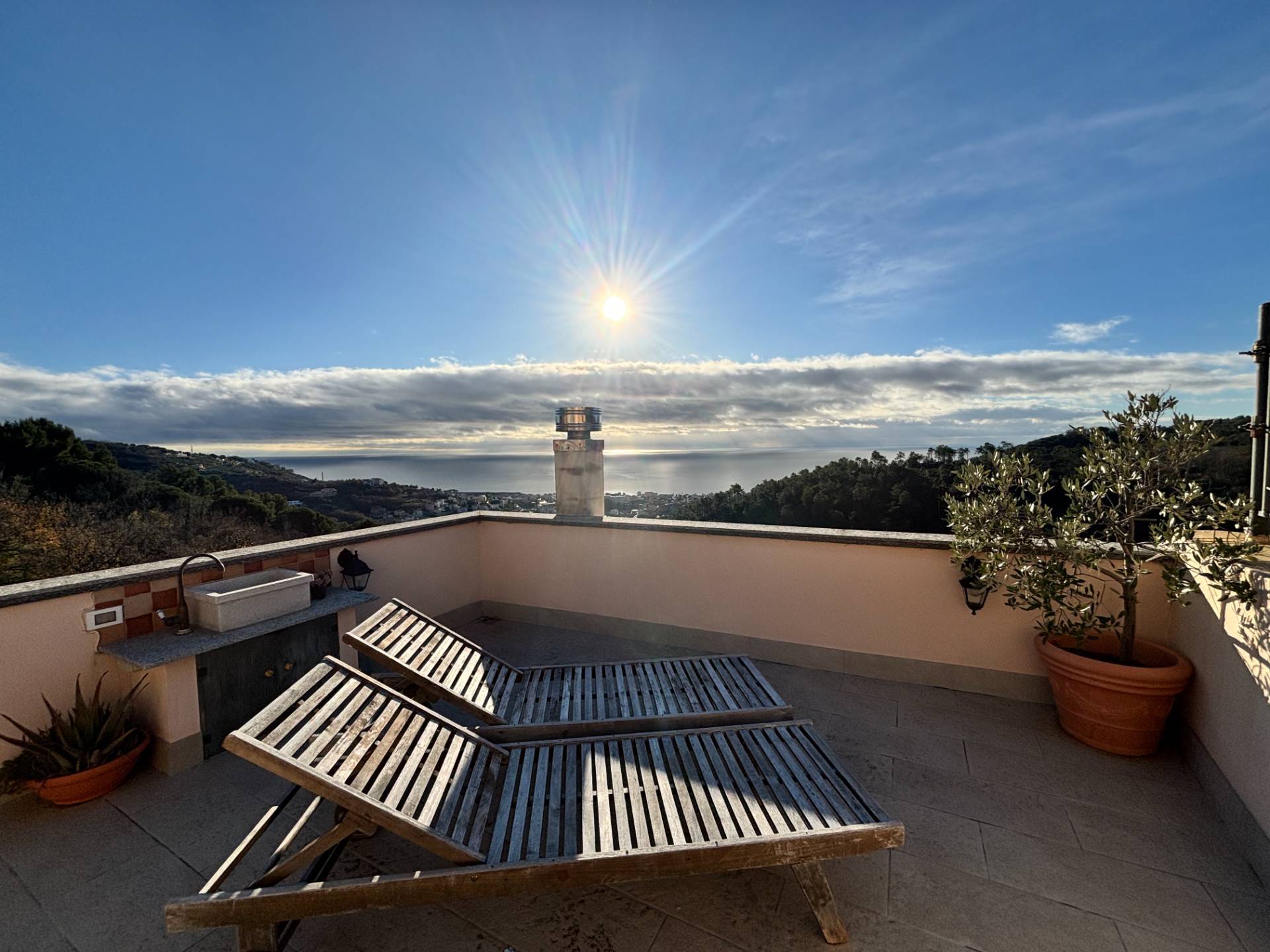 PORZIONE DI CASA in vendita a Pietra Ligure, Ranzi