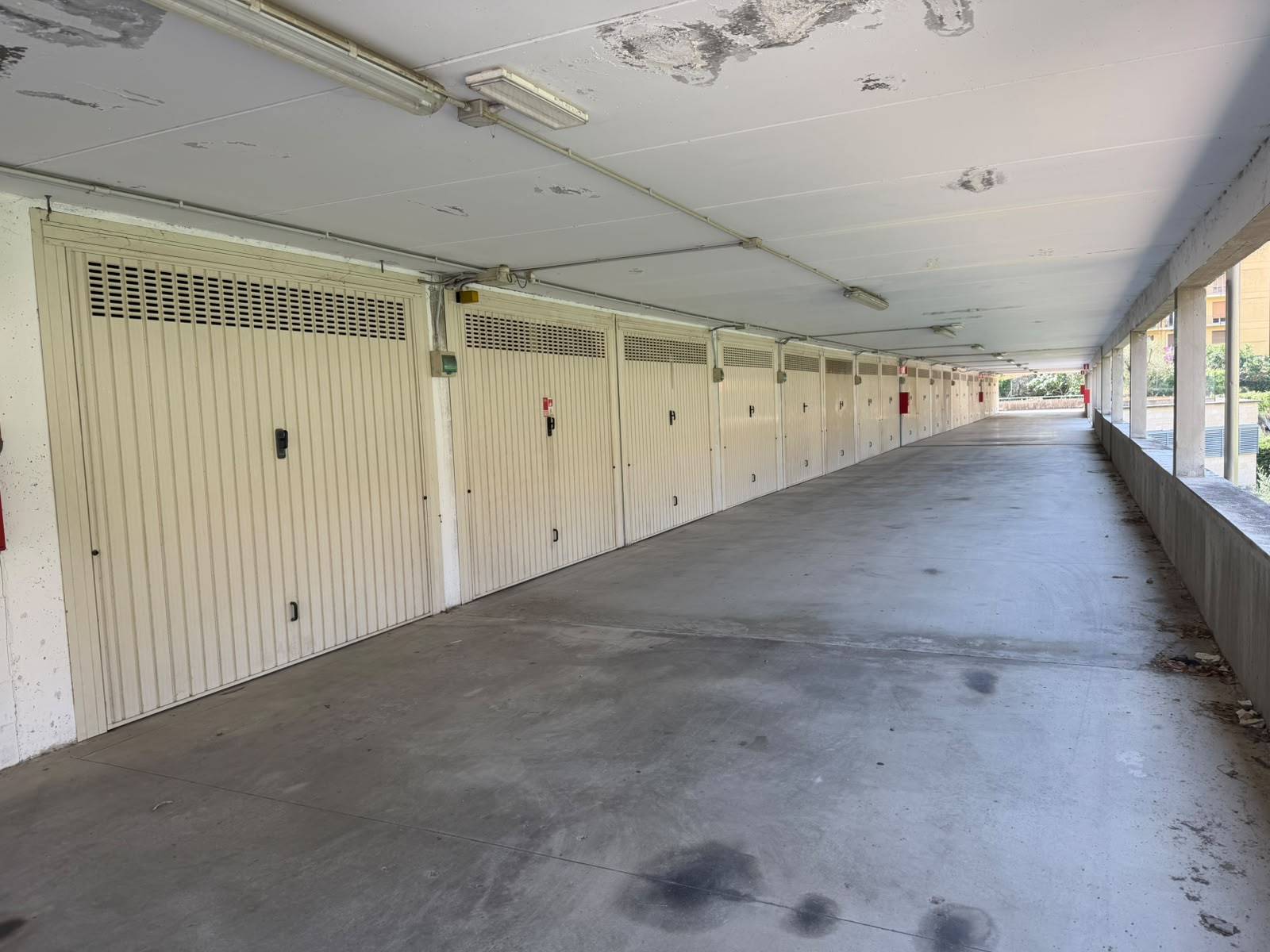 Box o garage in vendita a Finale Ligure, Finale Marina