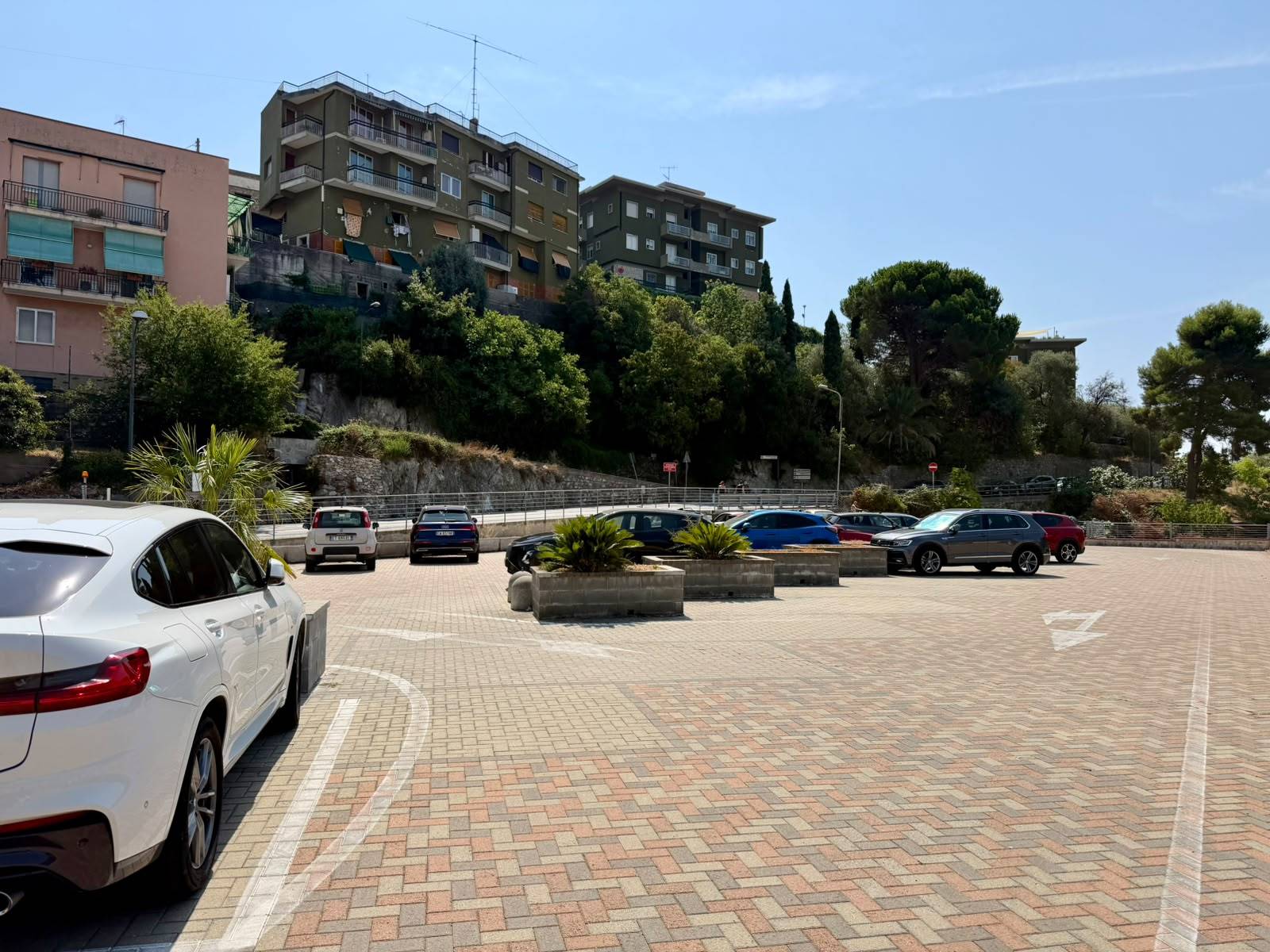 Posto auto scoperto in vendita a Finale Ligure, Finale Marina