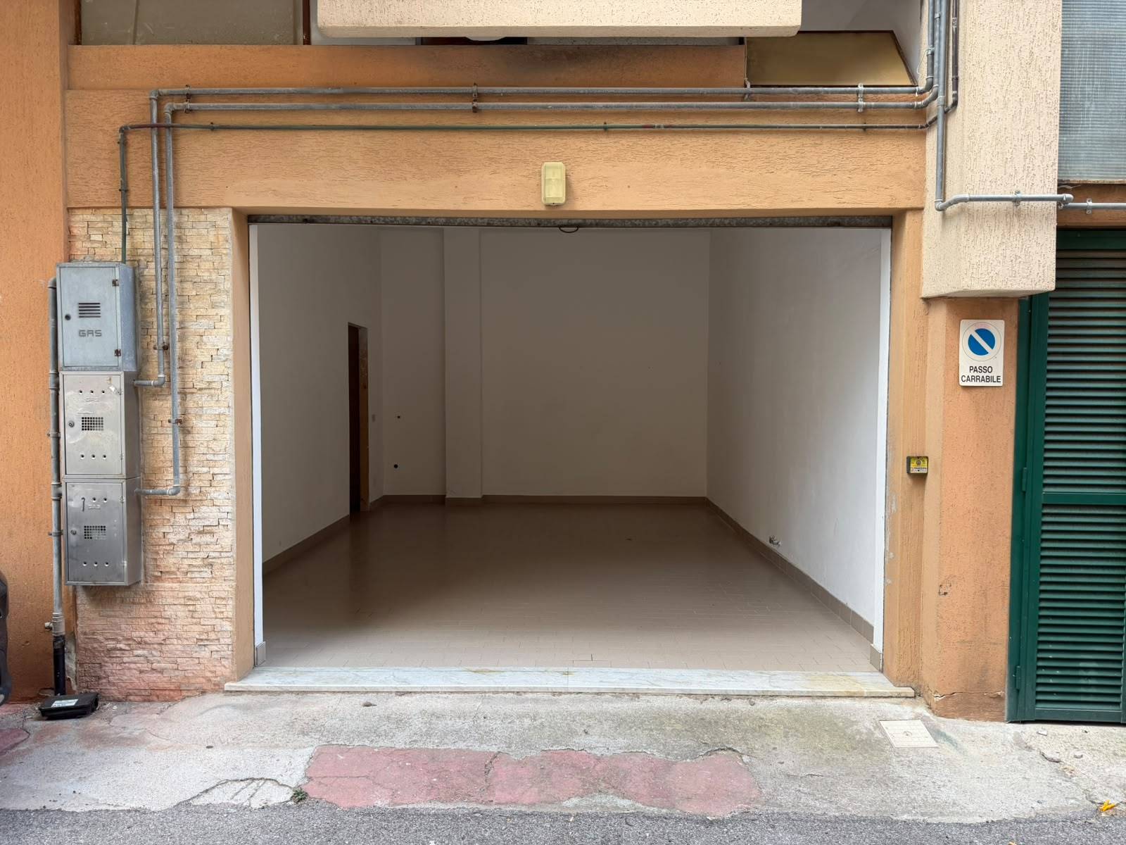 Box o garage in vendita a Finale Ligure, Finale Pia
