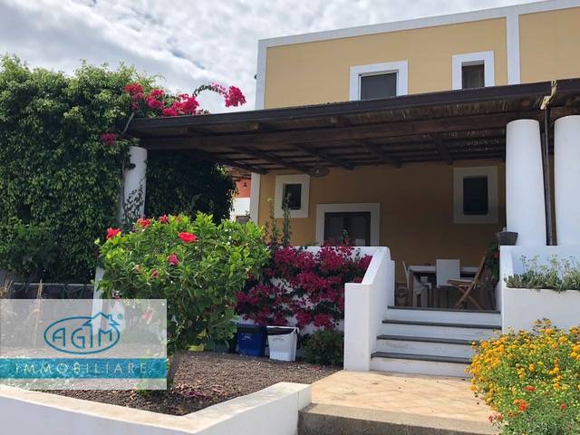 Appartamento in vendita a Santa Marina Salina