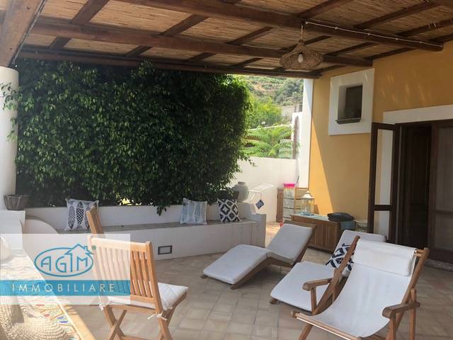 Appartamento in vendita a Santa Marina Salina