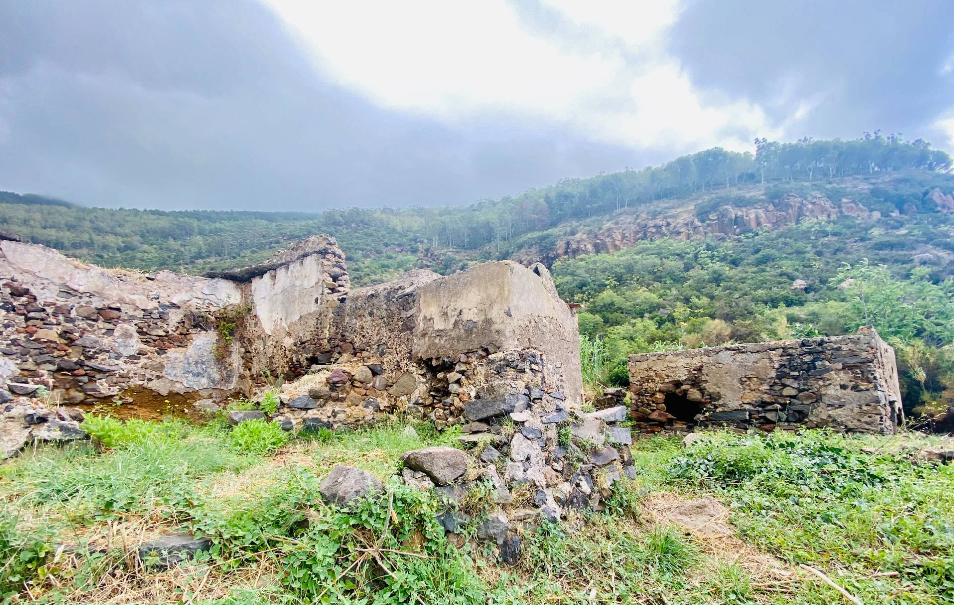 Rudere in vendita a Leni