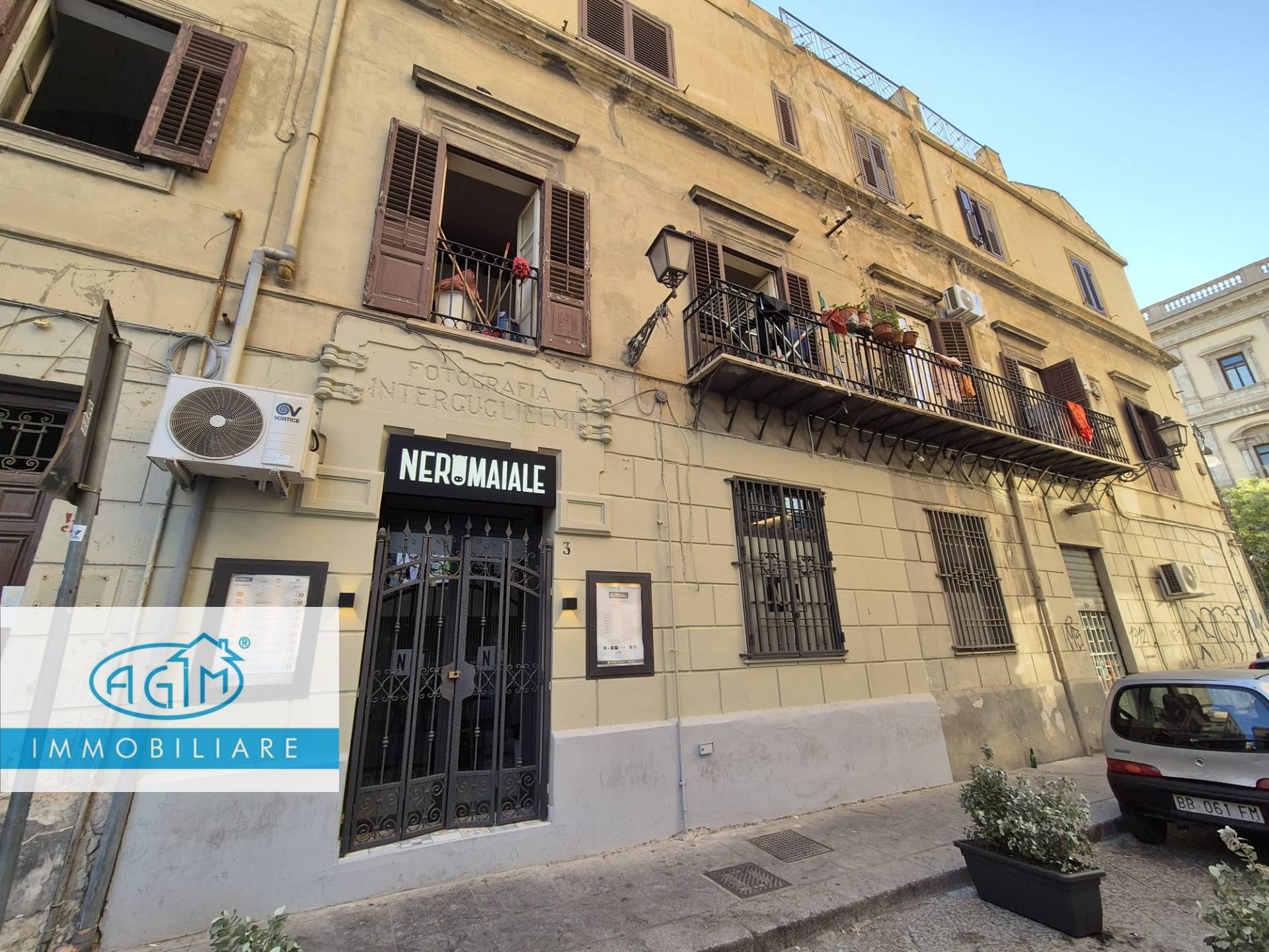 Locale commerciale in vendita a Palermo, Centro Storico