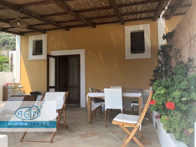 Appartamento in vendita a Santa Marina Salina