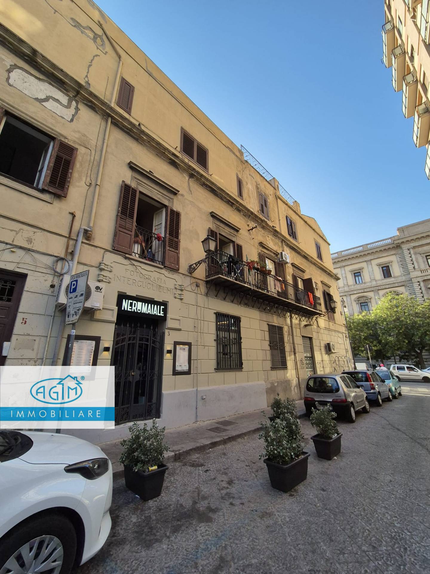 Locale commerciale in vendita a Palermo, Centro Storico