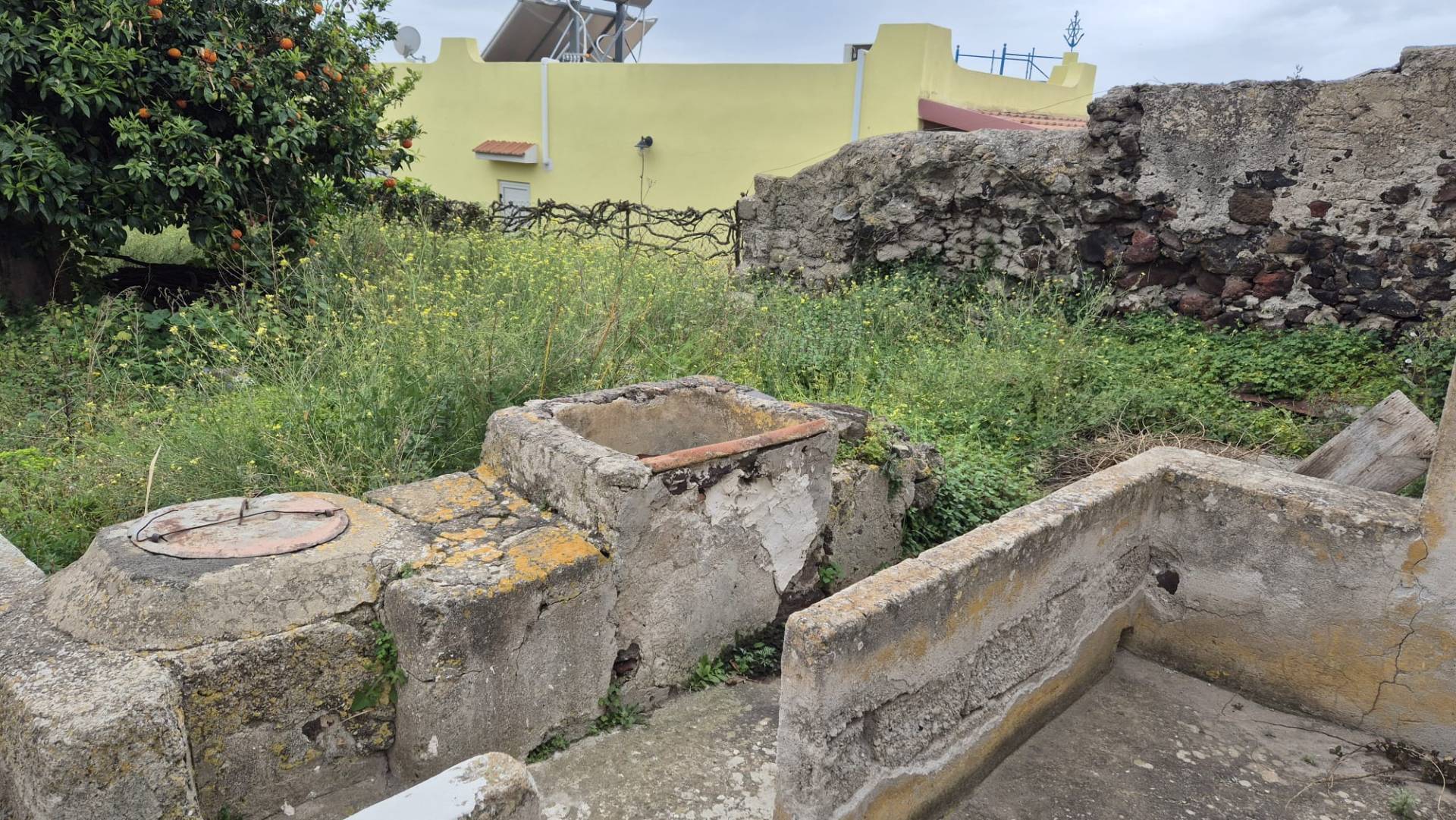 Rudere in vendita a Lipari, Quattropani