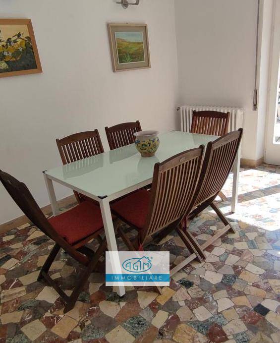 Appartamento in Villa in affitto a Palermo, Valdesi