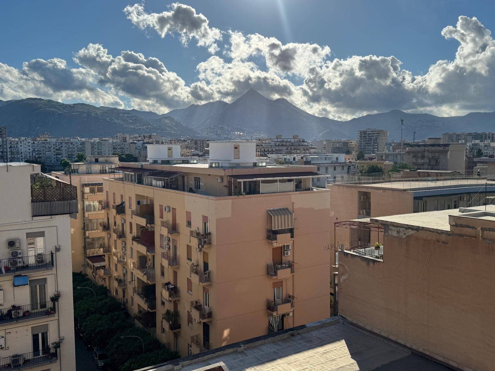 Appartamento in vendita a Palermo, Indipendenza - Calatafimi - Mezzomonreale