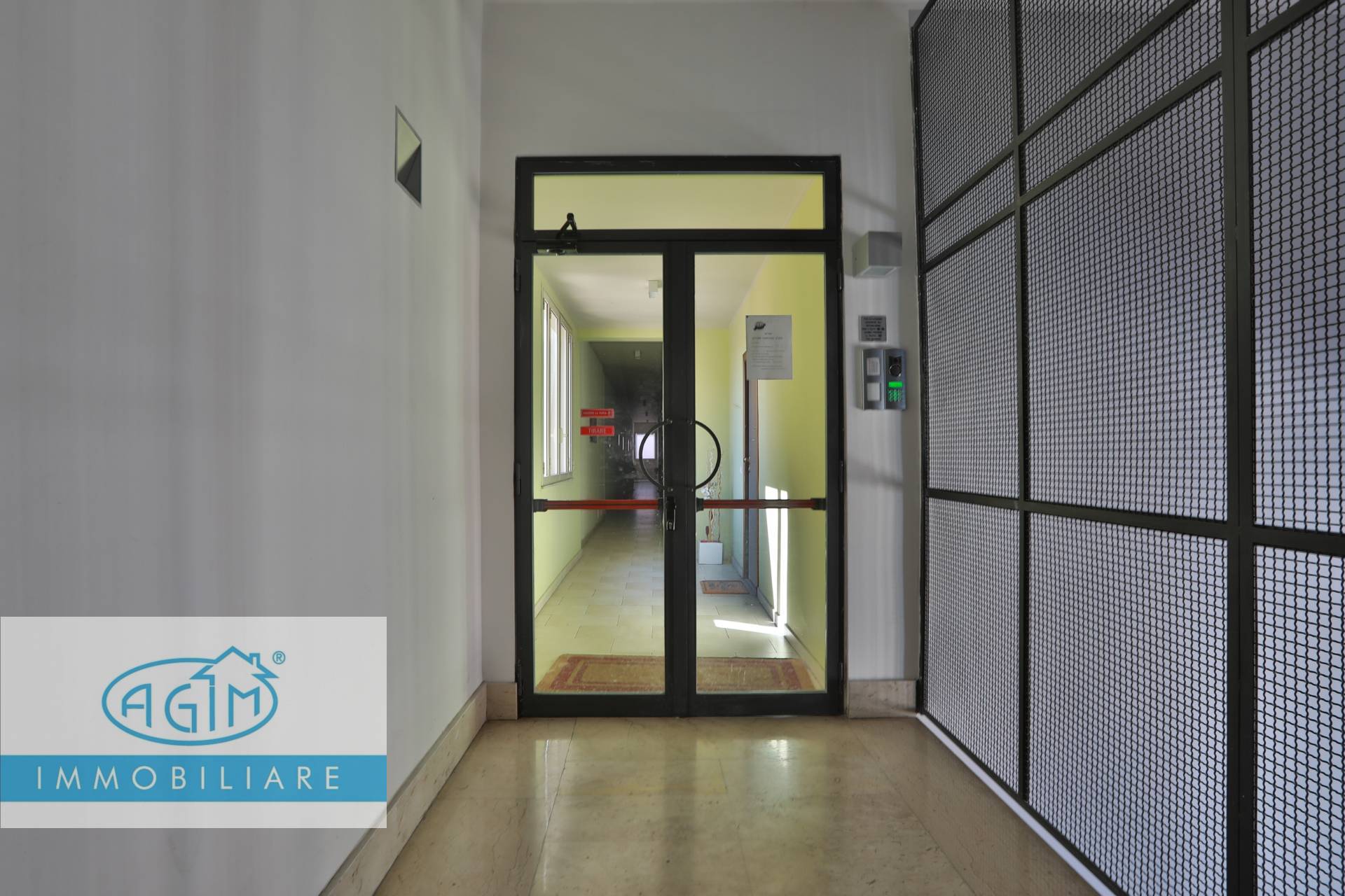 Residenziale a Reddito in vendita a Palermo, Politeama - Ruggero Settimo