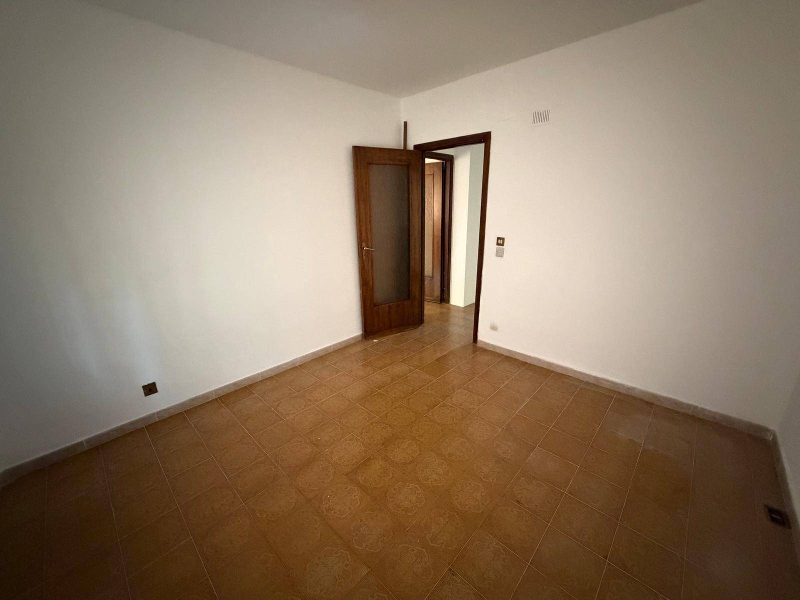 Studio in vendita a Palermo, Galilei - L. Da Vinci - Campolo